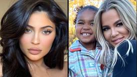 Hija de Khloé Kardashian habría revelado por error el nombre del segundo hijo de Kylie Jenner