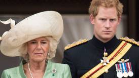 Camilla Parker habría insultado al príncipe Harry por tratar de enmendar la relación con su familia