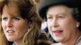 Reina Isabel II hizo cruel broma a Sarah Ferguson antes de que se divorciará del príncipe Andrew