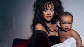 Rihanna posa por primera vez con su hijo y A$AP Rocky en portada de revista y las redes enloquecen