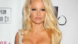 Pamela Anderson narró abuso sexual de cuando tenía 12 años: "Sentí que había sido mi culpa"