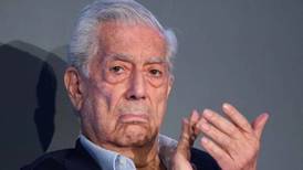 Mario Vargas Llosa le copia a Piqué y visita los lugares favoritos de su ex Isabel Preysler
