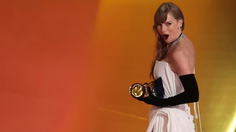 Taylor Swift ganó el Grammy a "Álbum del Año".