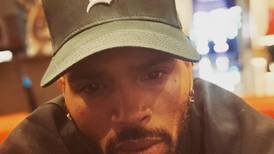 Chris Brown es demandado por presuntamente drogar y violar a una mujer en un yate