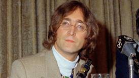 John Lennon fue asesinado hace 41 años y Yoko Ono así reaccionó en el hospital