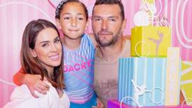 Jacky Bracamontes y Martín Fuentes celebran en grande el cumpleaños de su hija mayor: "Te amamos"