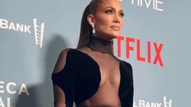 Jennifer Lopez deslumbra con transparencias en el estreno de su documental "Halftime"