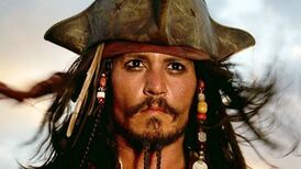 Johnny Depp se pone el traje de Jack Sparrow para enviarle un emotivo mensaje a niño enfermo