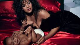 Rihanna celebra el primer cumpleaños de su bebé y se revela su original nombre