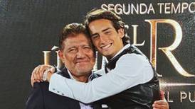Emilio Osorio le dice "adiós" a su papá, Juan Osorio, oficialmente en su carrera