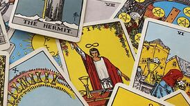 Tarot del día: Conoce las predicciones del Tarot para este lunes 17 de abril