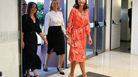 Reina Letizia vuelve a usar tacones altos a su regreso al trabajo