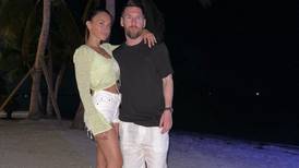 Los lujosos tenis que lució Lionel Messi en sus vacaciones por Las Bahamas: ¿Cuánto cuestan?