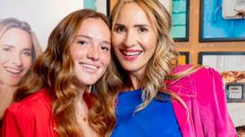 "Un día inolvidable": Angélica Castro y su hija, Laura de la Fuente, se lucen con espectaculares looks en el matrimonio de una familiar
