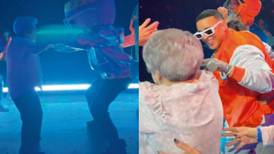 Daddy Yankee "perrea" junto a abuelita en pleno escenario y se vuelve viral