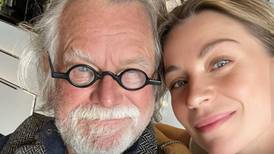 Ludwika Paleta comparte la felicidad de reencontrarse con su papá en su país natal