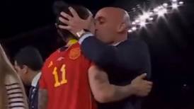 VIDEO | “Fue un gesto inaceptable”: Presidente de España y polémico beso de Luis Rubiales en festejo de la Selección