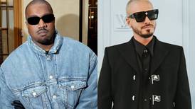 Kanye West y J Balvin se encuentran en Paris Fashion Week