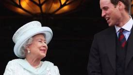 El príncipe William recuerda a la reina Isabel en su viaje por Estados Unidos