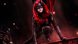 "Contaré toda la verdad": Primera actriz de "Batwoman" acusó a Warner de malos tratos cuando realizó la serie