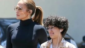 Jennifer Lopez y su hija, Emme, son captadas dándose una bonita muestra de afecto en almuerzo