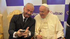 "Si le gusta el fútbol, le gusta el reguetón": asegura J Balvin después de su reunión con el Papa
