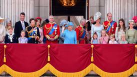Revelan primera boda lésbica dentro de la familia real británica