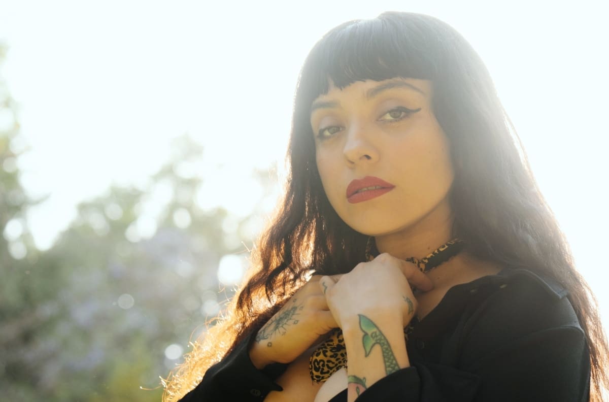 Mon Laferte anuncia su primer concierto ya como mamá: será en el Auditorio Nacional de México