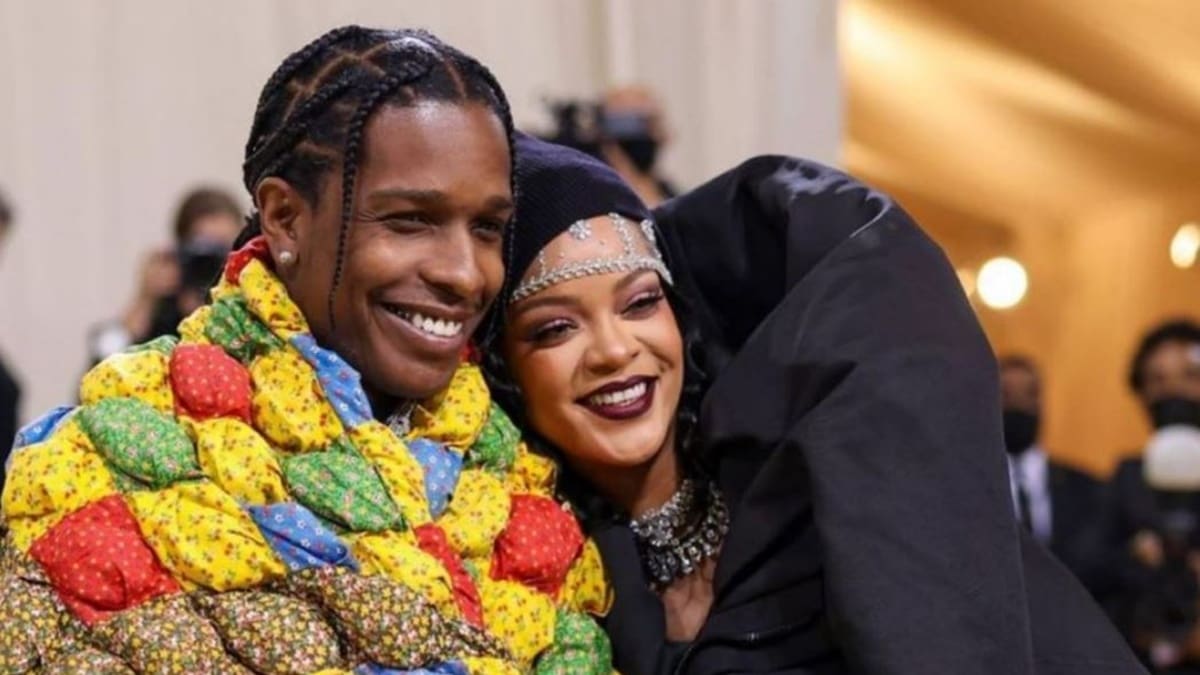 Aseguran que Rihanna podría estar esperando a su primer bebé