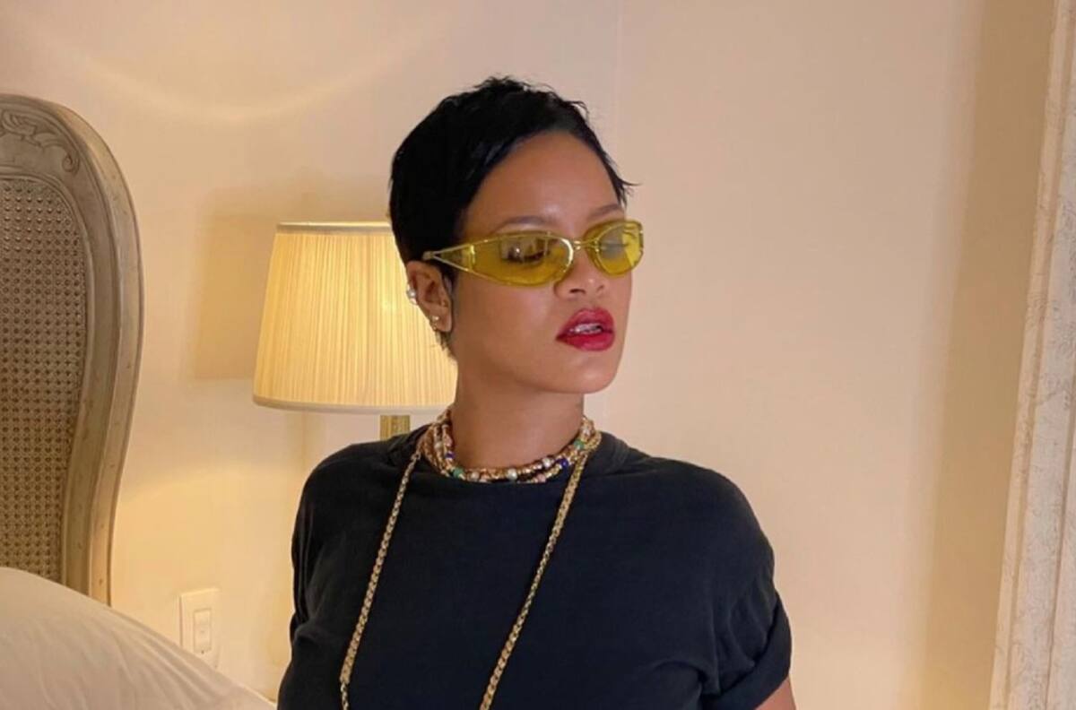 Rihanna presume su pancita con atrevido top que deja poco a la imaginación