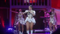 “No sacamos nada con censurar”: Denise Rosenthal critica la petición del alcalde Carter de cancelar a Damas Gratis en el Festival del Huaso de Olmué