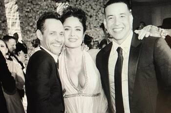 Salma Hayek comparte "hermosas memorias" de la boda de Marc Anthony y Nadia Ferreira