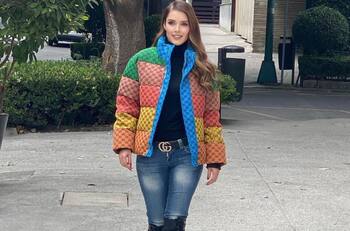 Marlene Favela ofrece un tour navideño por su acogedor hogar