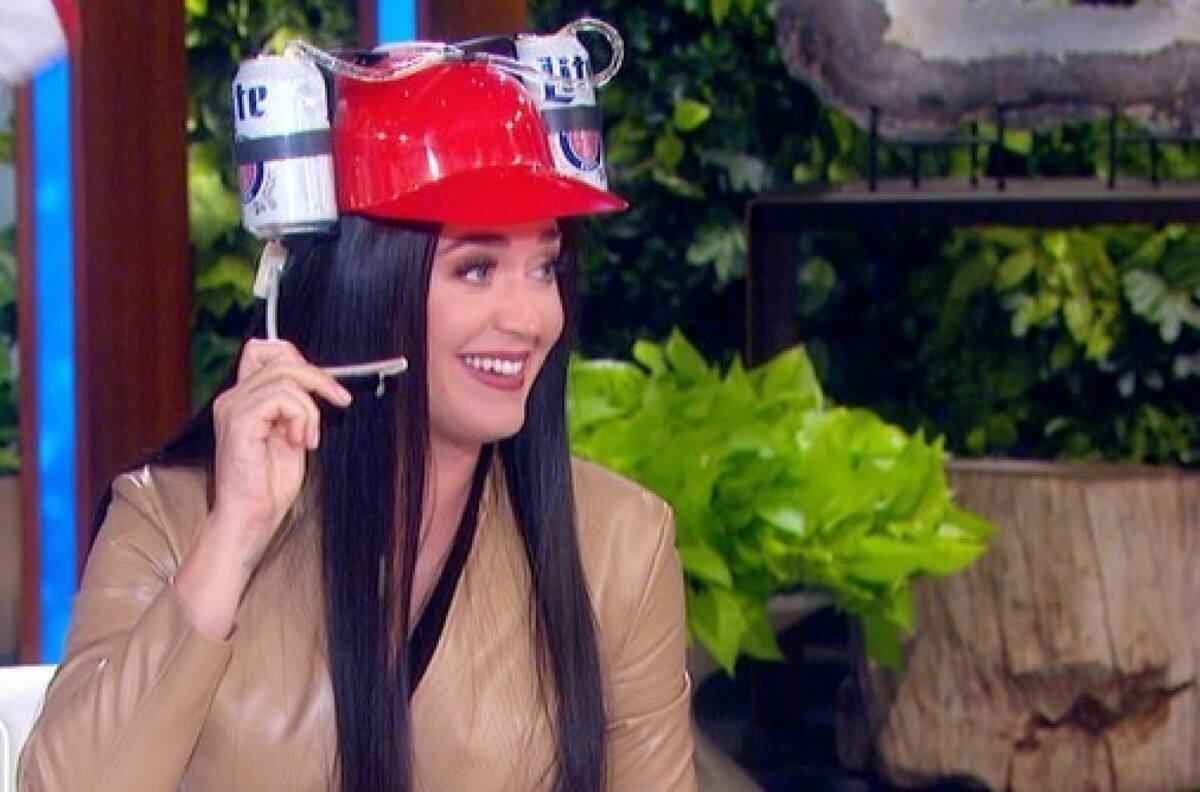 Katy Perry: en su cumpleaños es host del show de Ellen Degeneres y protagonista de campaña de Gap