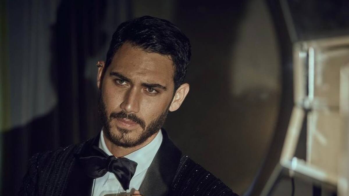 Alex Speitzer se cura las penas de amor disfrutando de Londres
