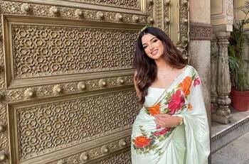 Harnaaz Sandhu, ex Miss Universo, deslumbra con vestido tradicional de India