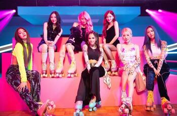 Momoland, popular k-band, cancela presentación en Premios Lo Nuestro por casos positivos de covid