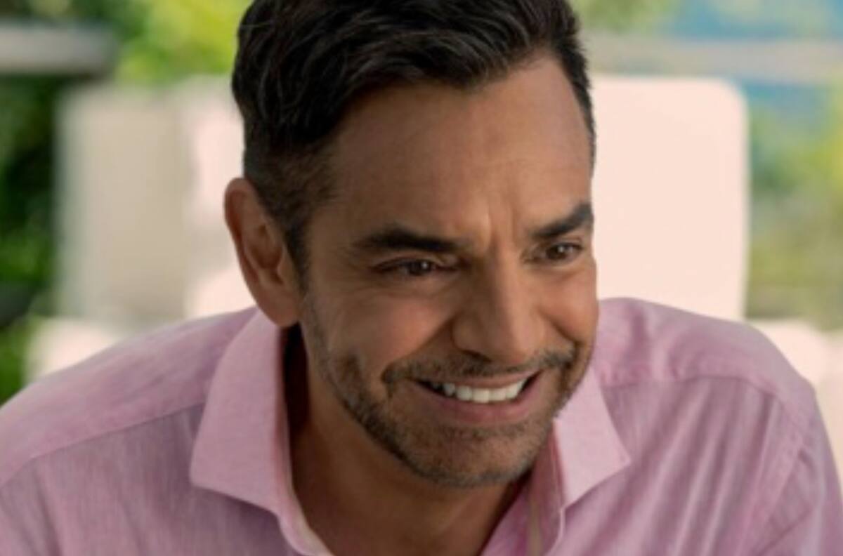 (VIDEO) Eugenio Derbez es sorprendido por una rata al cenar, así reaccionó