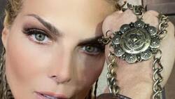 Montserrat Oliver recuerda que le gritaban en las calles, por ser ella misma