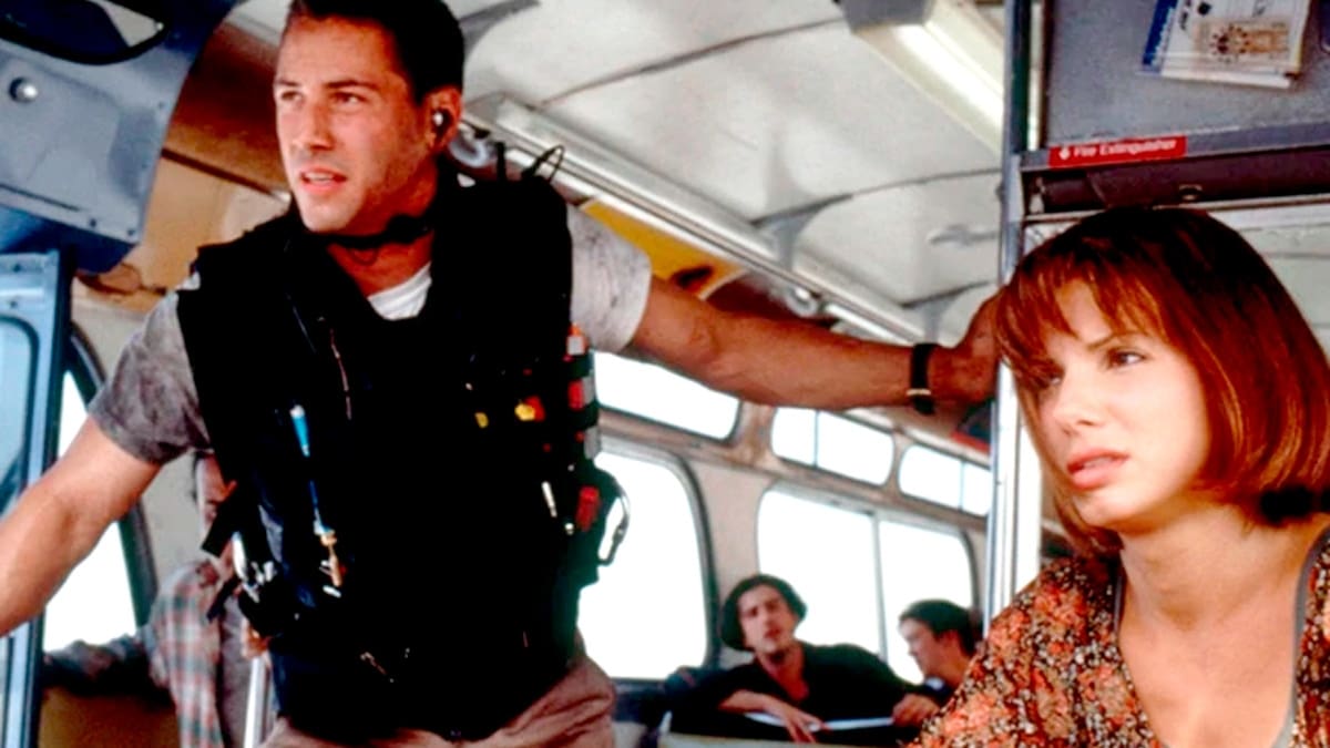 Sandra Bullock bromea sobre su amistad con Keanu Reeves: "Limpio su casa cada semana"