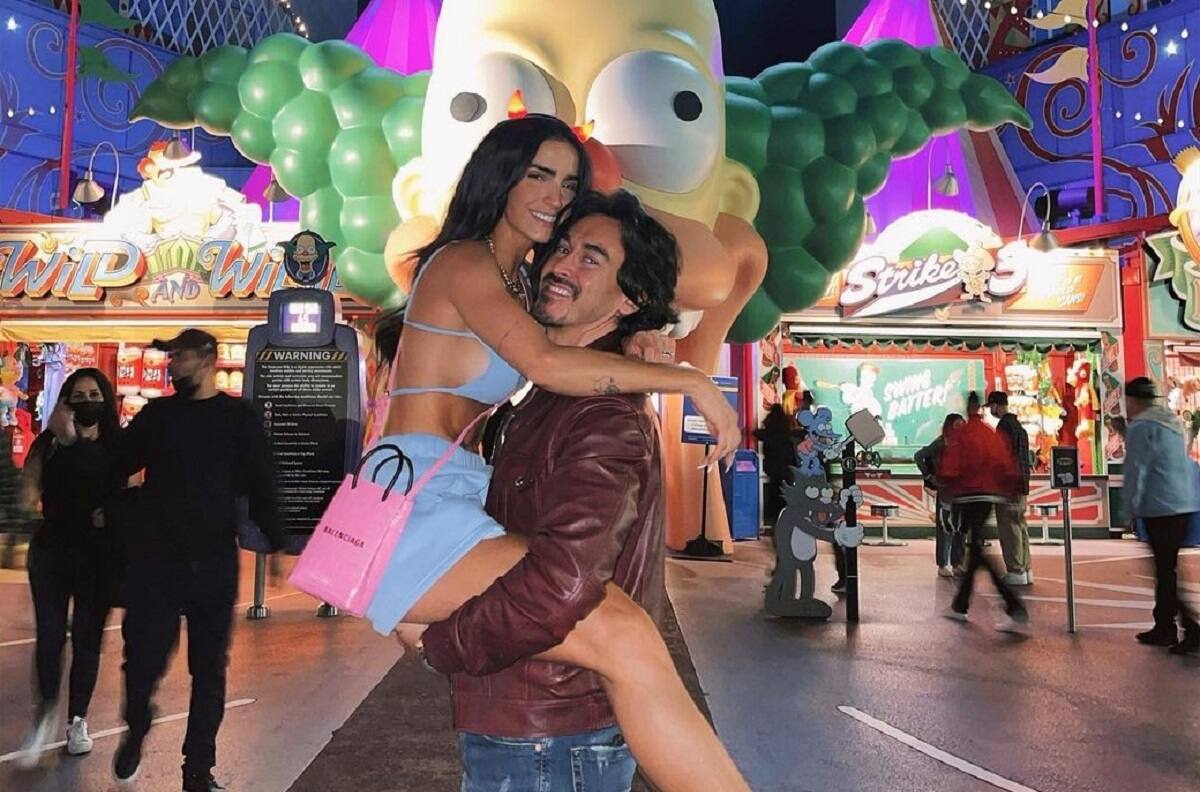 Bárbara de Regil y Fernando Schoenwald no se logran poner de acuerdo respondiendo sobre su relación