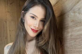 ¡Nuevo look! Conoce el sorprendente cambio de Greeicy en la playa