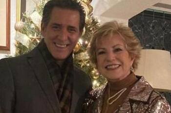 Famosos reaccionan a la muerte del hijo de Maxine Woodside