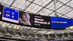 La reina Isabel es honrada con un momento de silencio antes del inicio del primer juego de la NFL