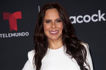 Kate del Castillo llegó a los Premios Billboard hablando como española y nadie entiende
