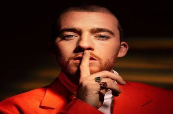 Revelan video de Angus Cloud de fiesta con amigos días antes de su muerte