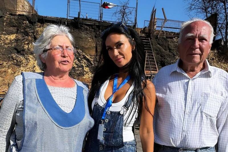 se encontró a una pareja de adultos mayores en la Quinta Región, quienes perdieron su hogar producto de los incendios.