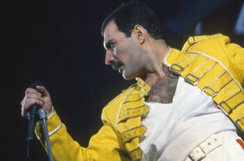 Un día como hoy murió Freddie Mercury: Así le informaba al mundo que era portador del SIDA