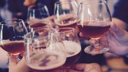 ¿Vas a un bar o un concierto? Aquí los nuevos lineamientos para el Condado de Los Ángeles