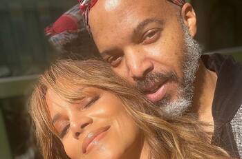 Halle Berry debió a aclara su publicación que hizo creer a sus seguidores que se había casado